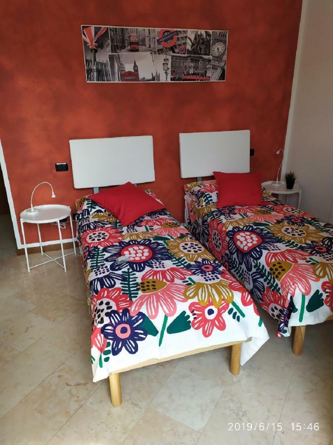 Appartamento Con Giardino A Cisano Di Bardolino Exterior foto
